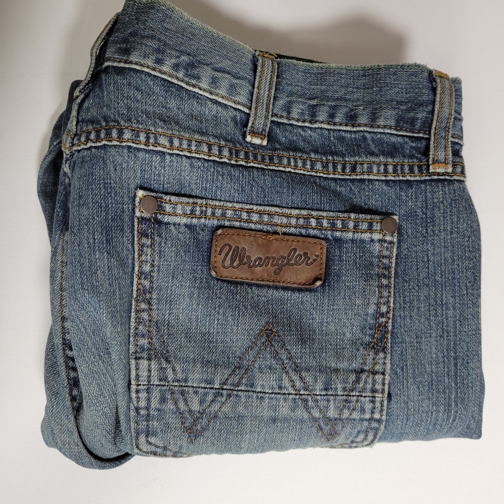 Wrangler Retro Slim Straight Jeans Mens 36x32 Blue Denim Y2K Gorpcore Western - Picture 10 of 10